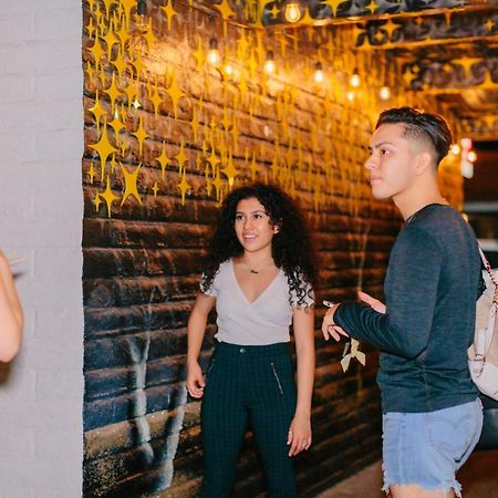 Hotel Mccoy - Art, Coffee, Beer, Wine توسن المظهر الخارجي الصورة