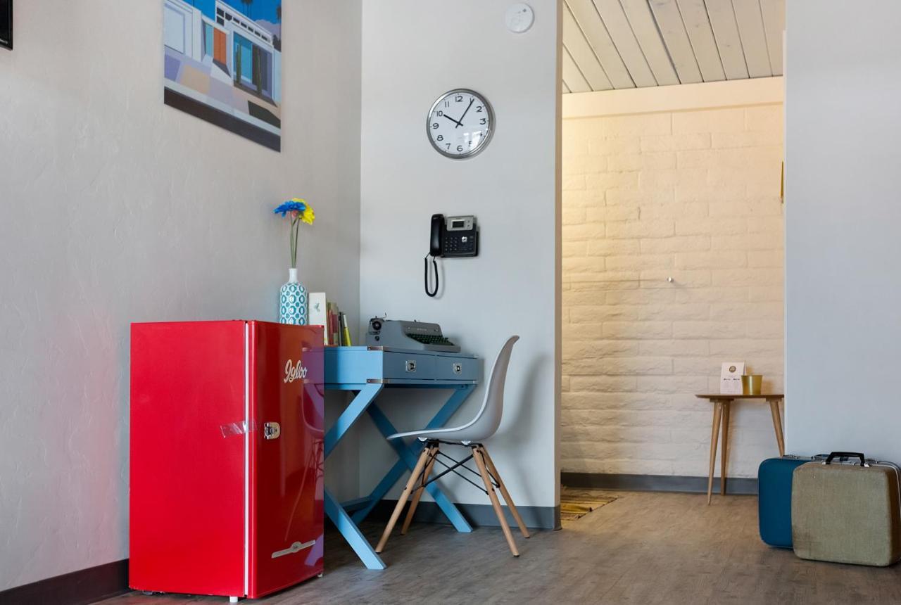 Hotel Mccoy - Art, Coffee, Beer, Wine توسن المظهر الخارجي الصورة