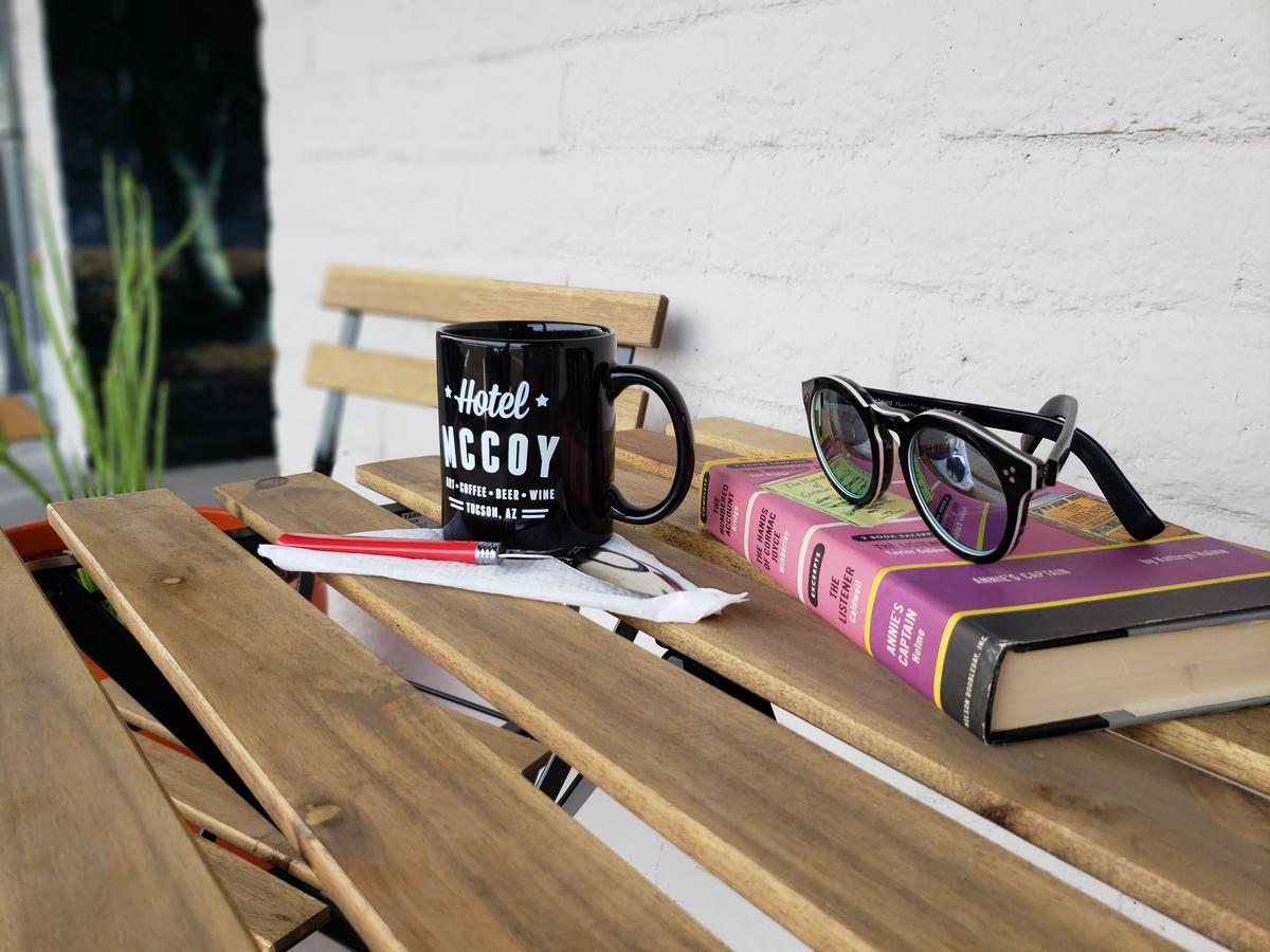 Hotel Mccoy - Art, Coffee, Beer, Wine توسن المظهر الخارجي الصورة